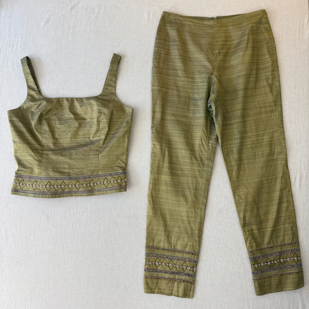 Muse 2 Piece Pant Set Womens 8 Green 100% Silk Beaded Embroidered Crop Top Pants